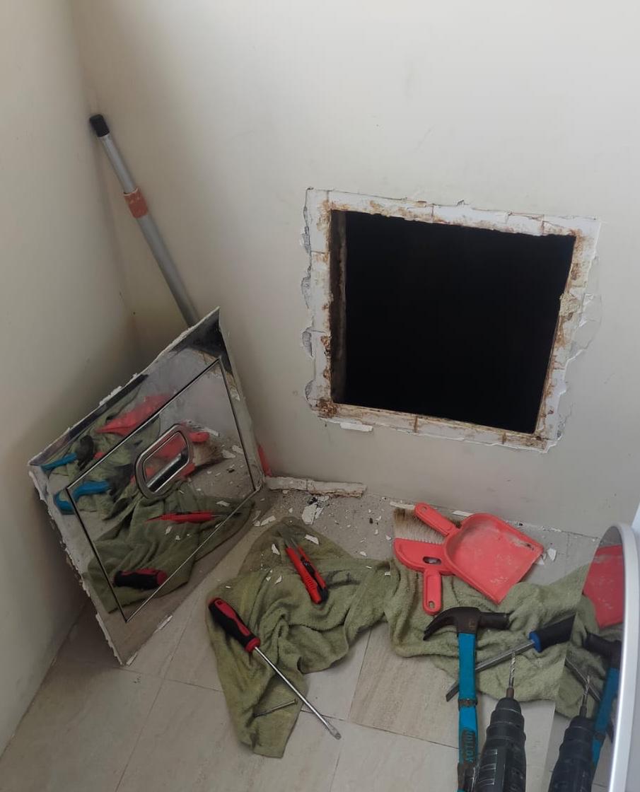 Rubbish Chute Replacement In Woodlands