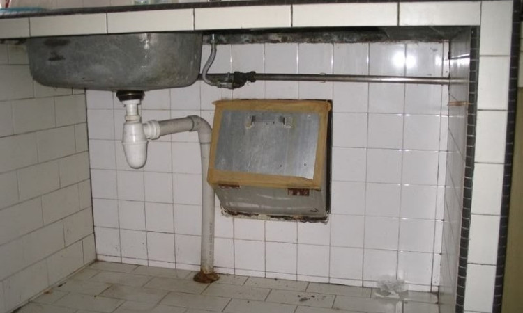 HDB rubbish chute problems singapore